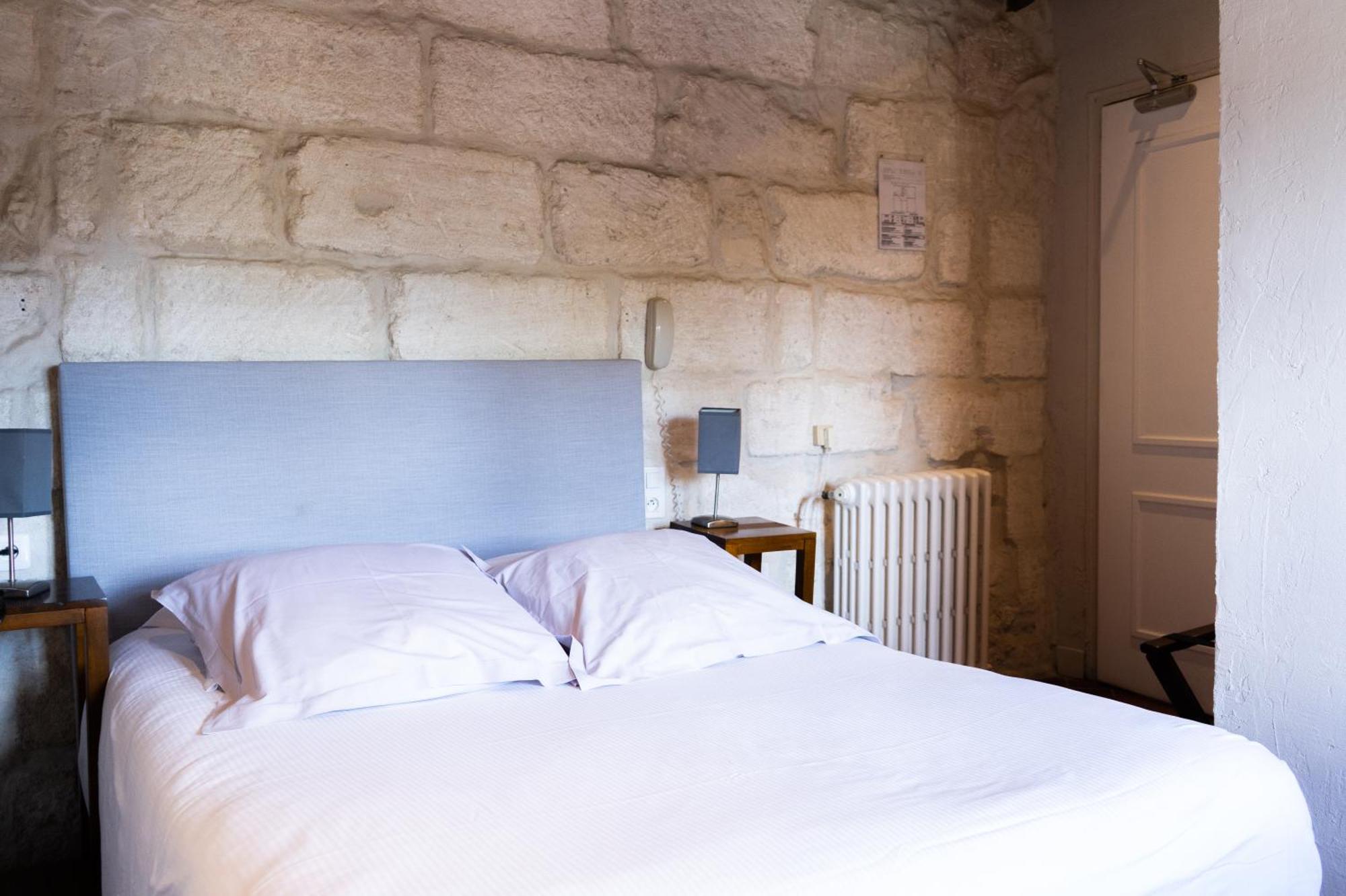 Logis Hotel - Restaurant Residence Les Cedres Villeneuve-les-Avignon Luaran gambar