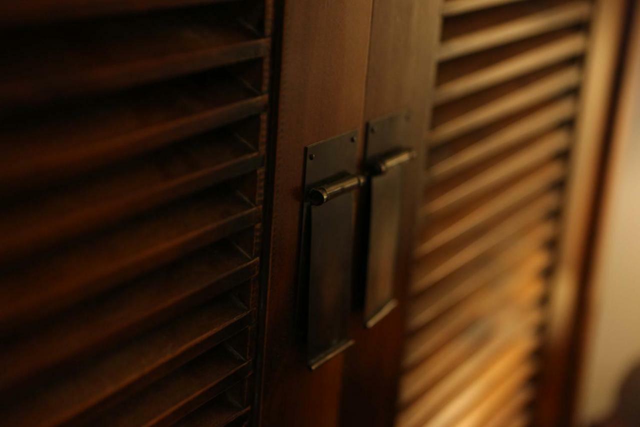 Logis Hotel - Restaurant Residence Les Cedres Villeneuve-les-Avignon Luaran gambar