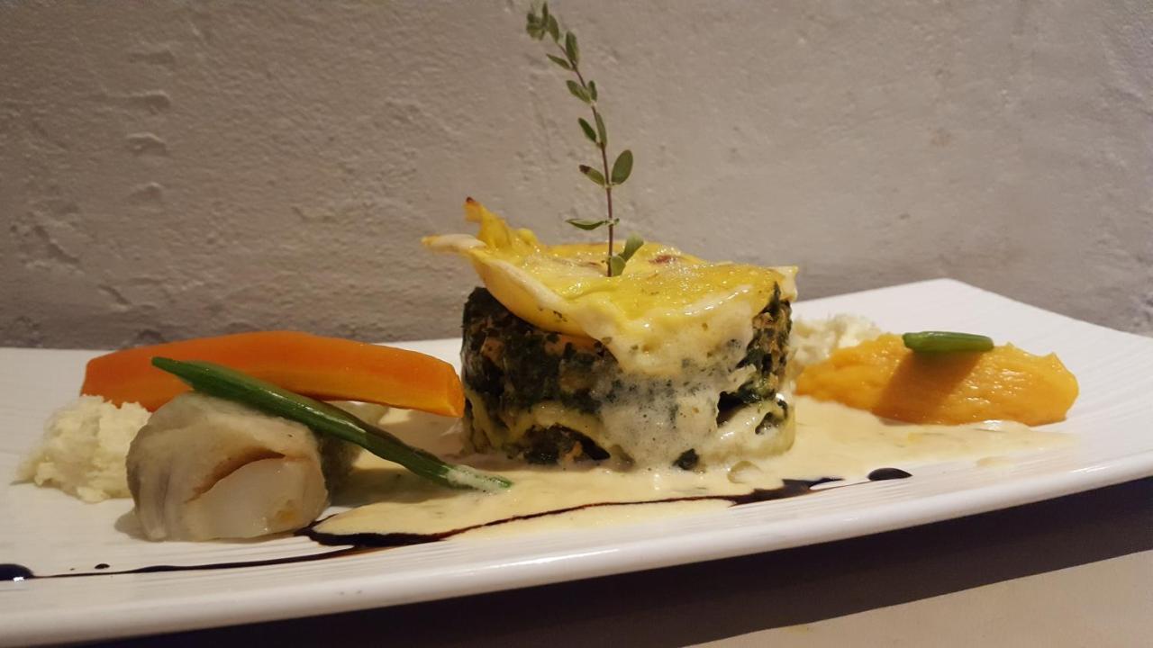 Logis Hotel - Restaurant Residence Les Cedres Villeneuve-les-Avignon Luaran gambar